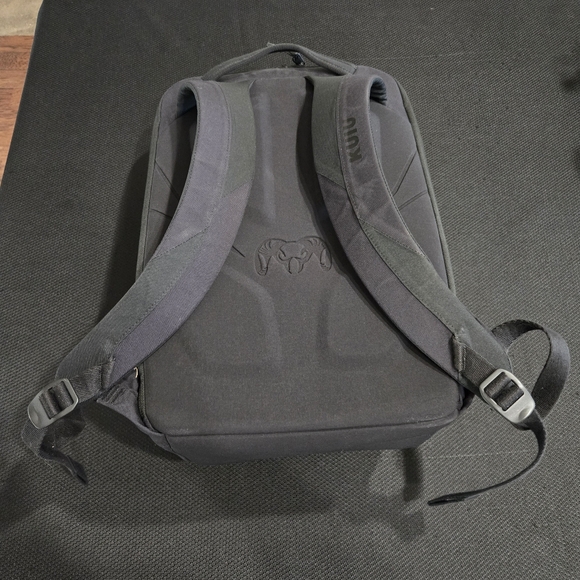KUIU Backpack - Picture 3 of 7